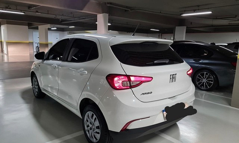 Fiat Argo 1.0 Drive ...