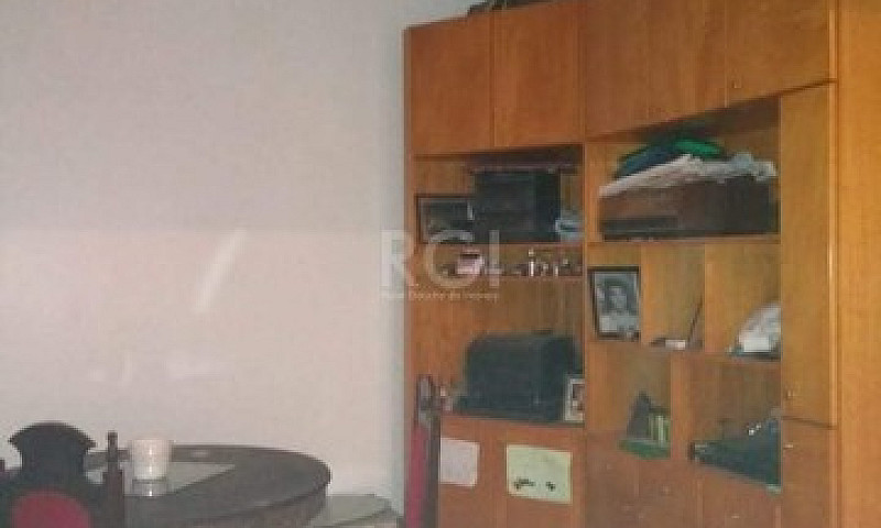Casa Em Vila João Pe...