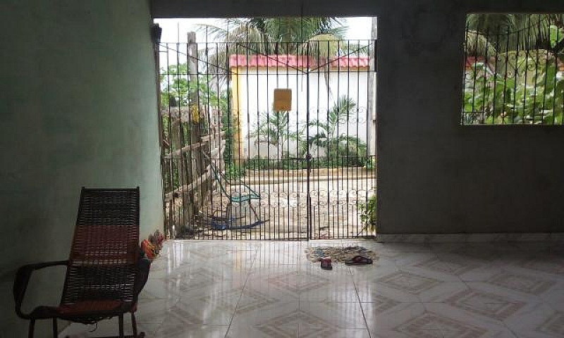 Vende-Se Esta Casa...
