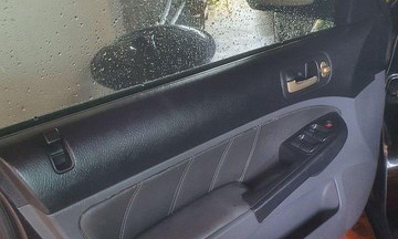 Honda Civic Ex 1.7 V...
