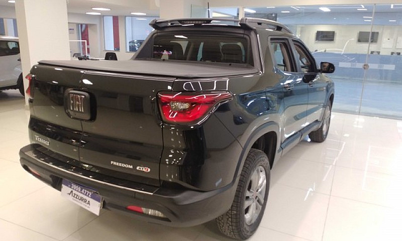 Toro Freedom 2.0 4X4...