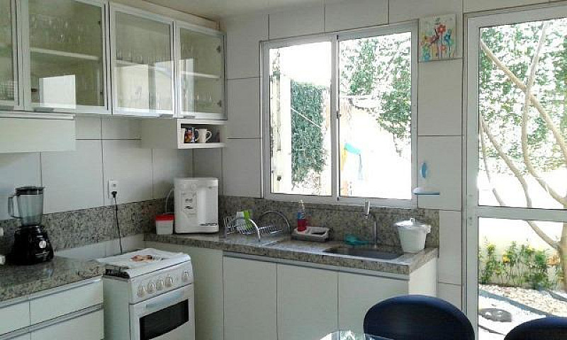 Casa Duplex Em Condo...