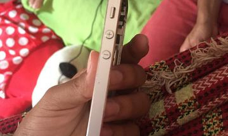 Carcaça De Iphone 5S...