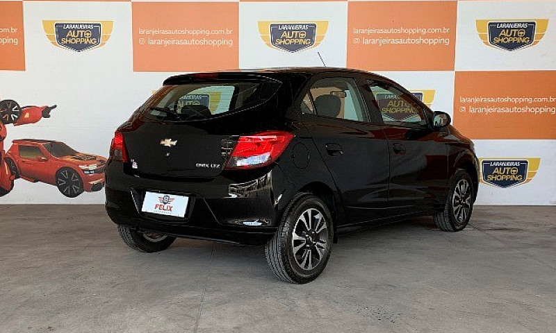 Onix Ltz 1.4 2014 Co...