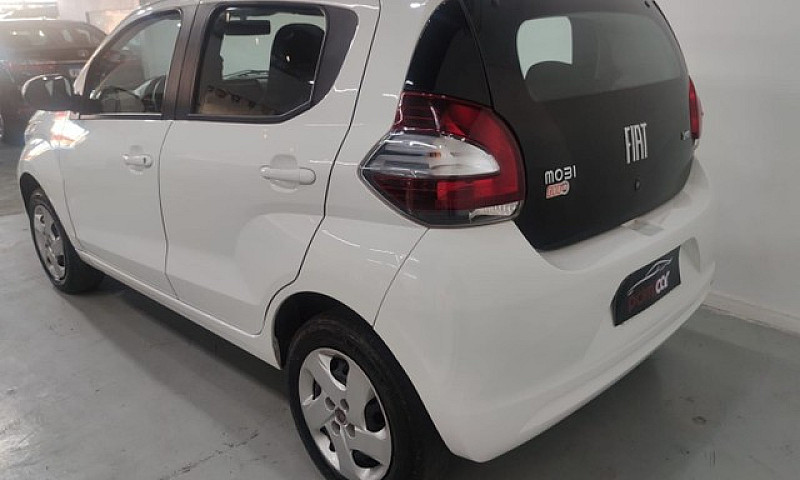 Fiat Mobi...