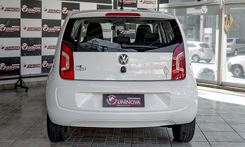 Volkswagen Up Move 1...