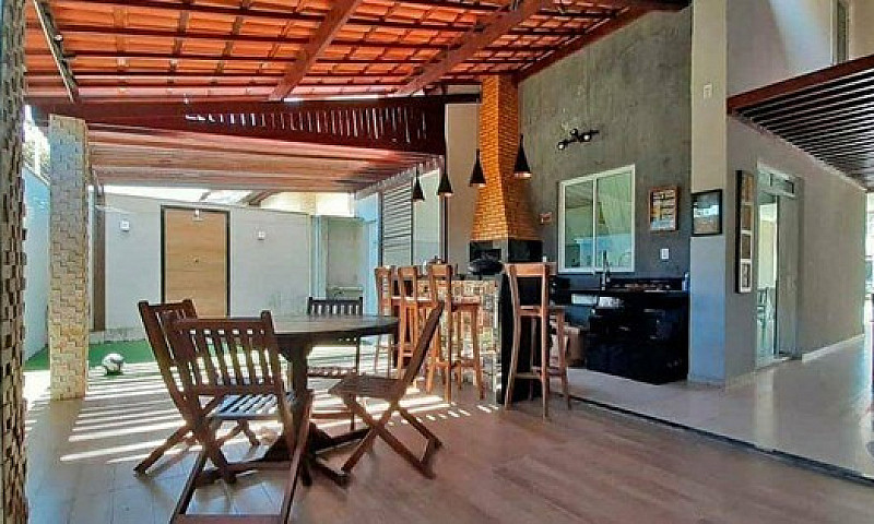 Eusébio - Casa Padrã...