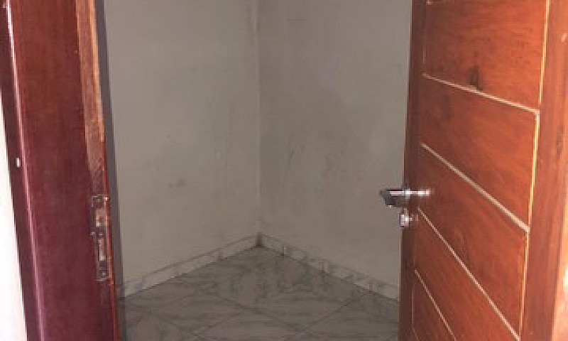 Aluga-Se Casa No Fei...