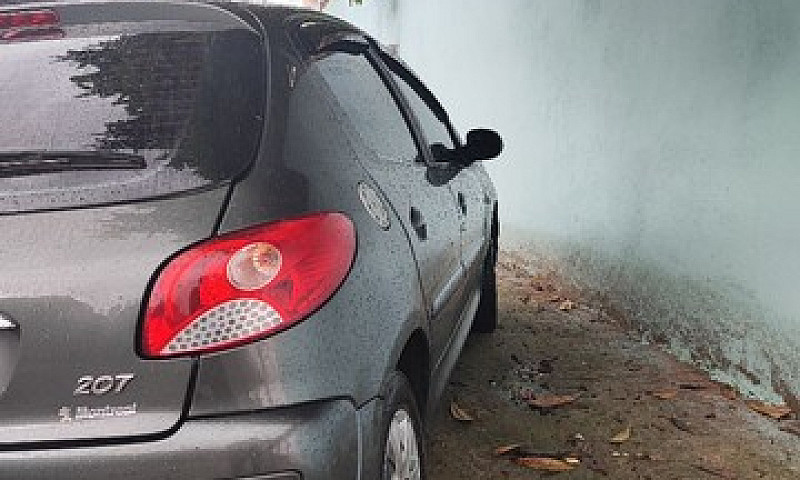 Peugeot 207...