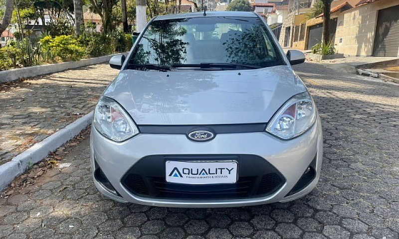 Fiesta Sedan 1.6 Com...