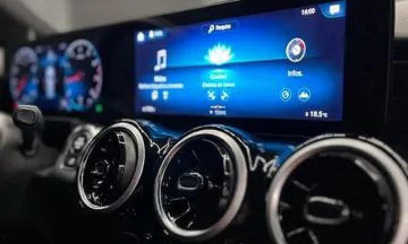 Mercedes Glb 200 Adv...