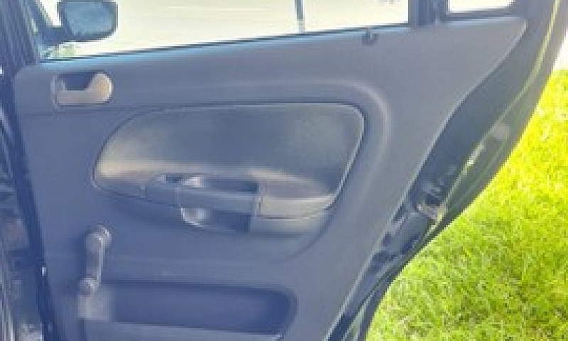 Vw/ Voyage 1.6 2010/...