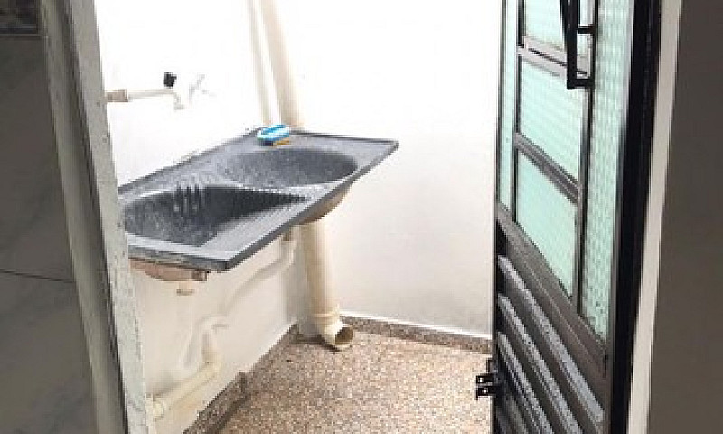 Aluga-Se Casa No Fei...