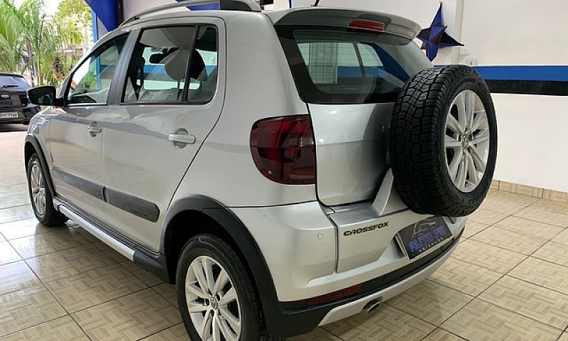 Volkswagen Crossfox ...