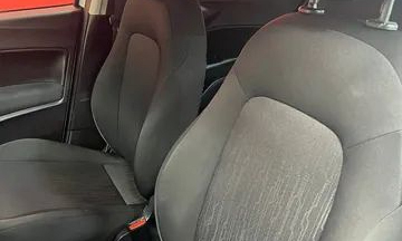 Fiat Argo Drive 1.0 ...