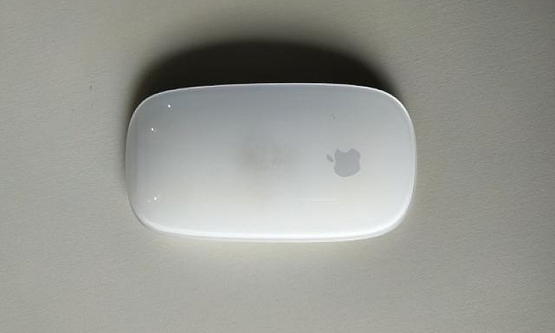 Apple Magic Mouse...