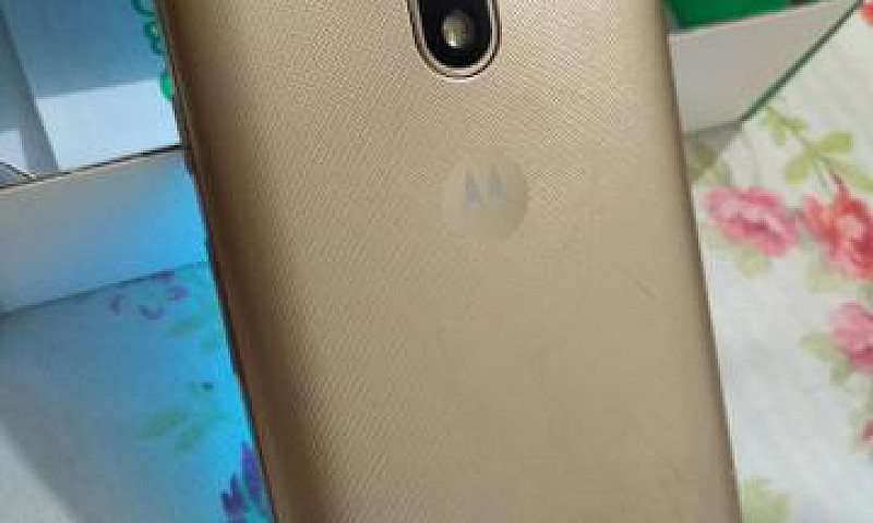 Celular Motorola Pla...