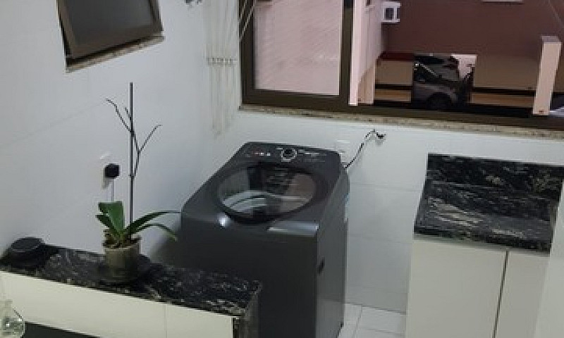 Apartamento De 04 Qu...