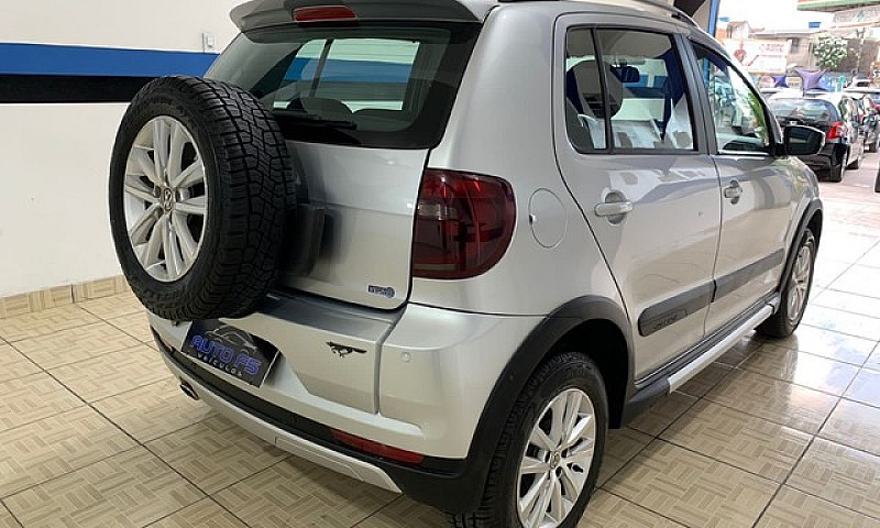 Volkswagen Crossfox ...