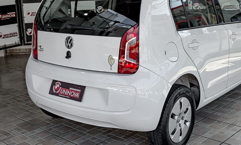 Volkswagen Up Move 1...