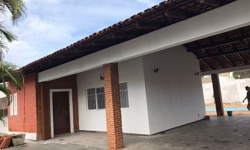 Santa Cruz I...