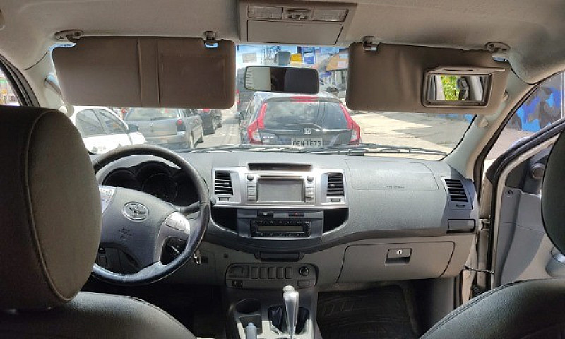 Toyota Hilux Cd 4X4 ...