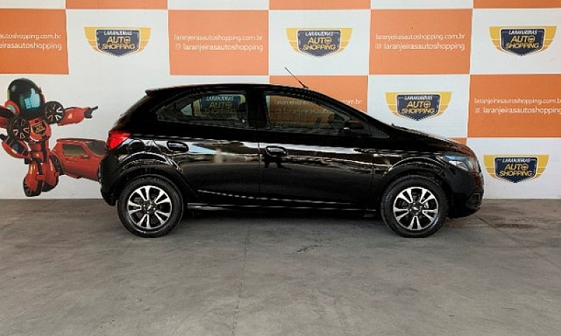 Onix Ltz 1.4 2014 Co...