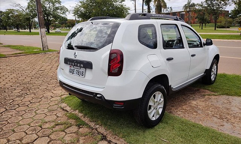 Renault Duster 1.6 1...