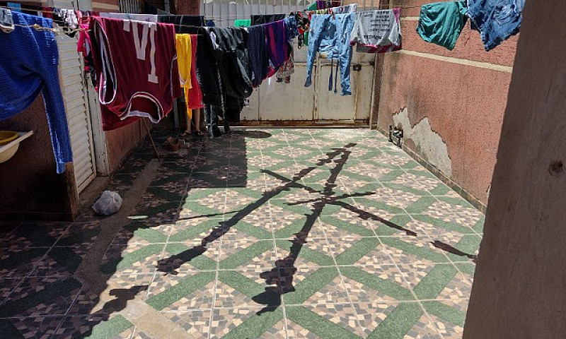 Vendo Casa No Itapuã...
