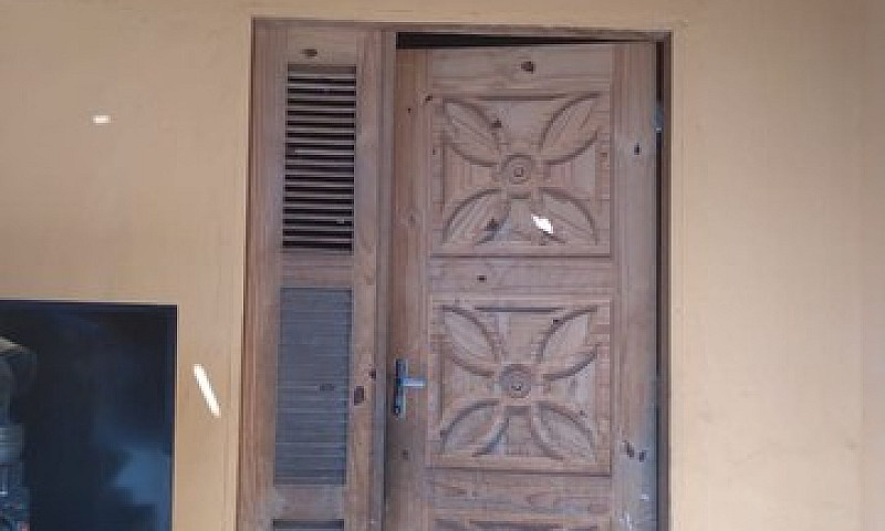 Casa Residencial Em ...