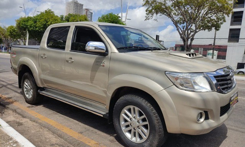 Toyota Hilux Cd 4X4 ...