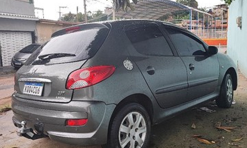 Peugeot 207...