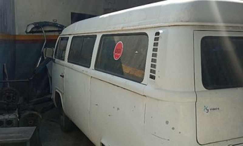 Vendo Kombi ...