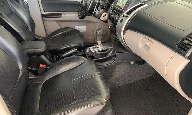 Pajero 3.2 Hpe 4X4 7...