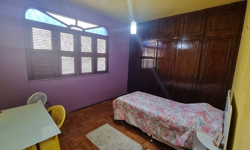 Casa Com 396 Metros²...