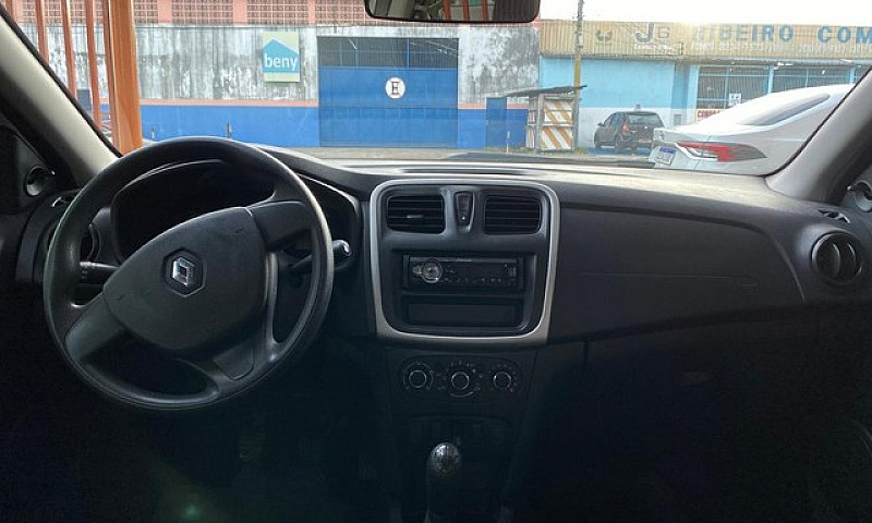 Renault Sandero Auth...
