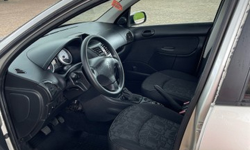 Peugeot 207 Xr Sport...