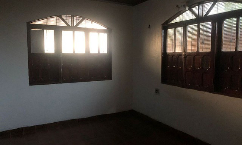 Aluguel De Casa Em S...