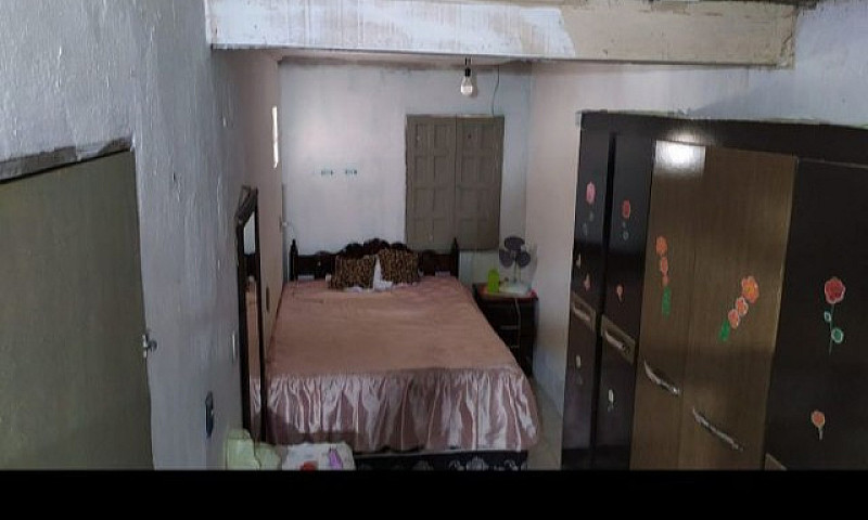 Vendo Uma Casa Em Ar...