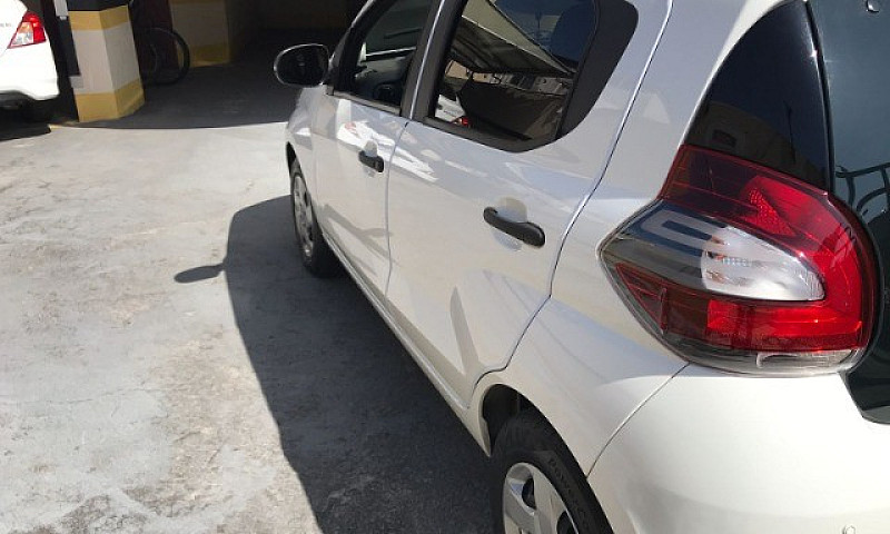 Fiat Mobi 2019/2020...