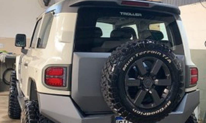 Troller T4 2016...