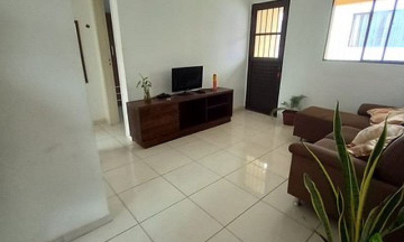 Alugo Excelente Priv...