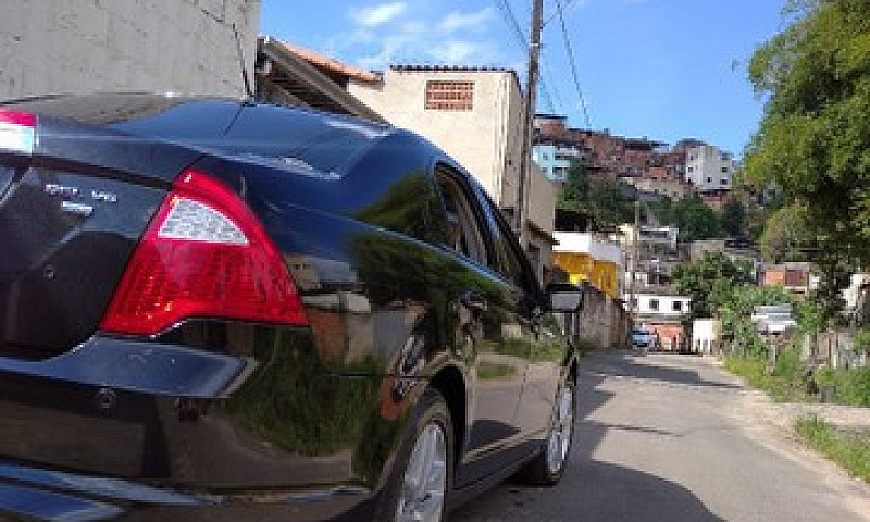 Ford Fusion 3.0 V6...