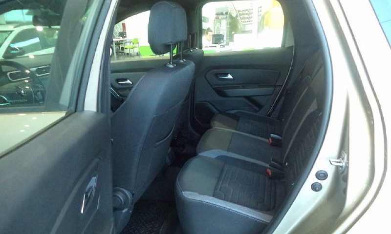 Renault Duster 1.6 1...