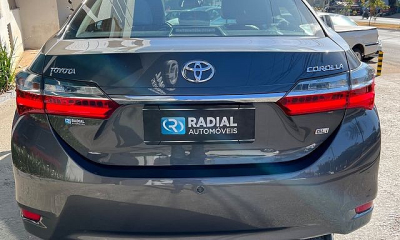 Toyota Corolla Gli 1...