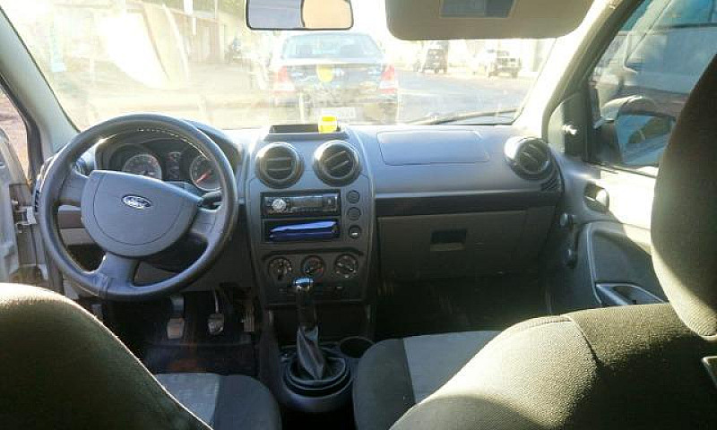Ford Fiesta 1.0 8V...