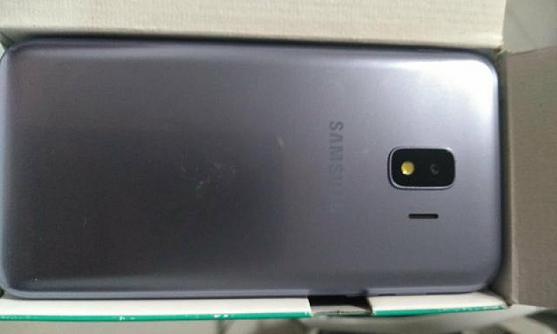 Samsung Galaxy J2 Co...