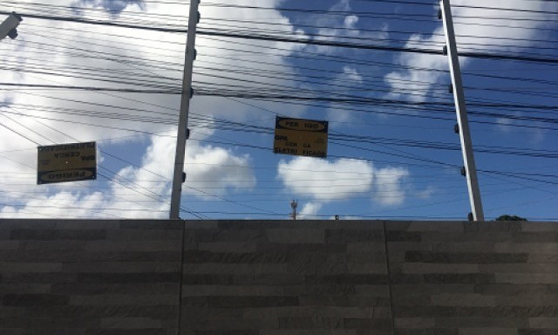 Alugo Quarto Para Mo...