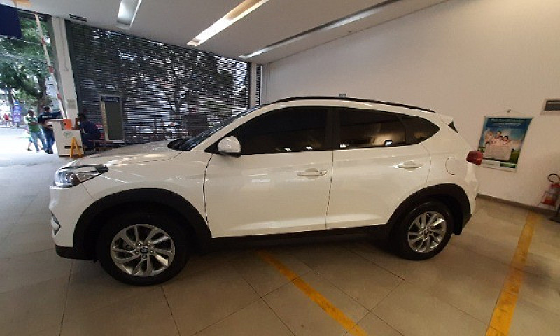 Tucson Gls 2022 Em E...