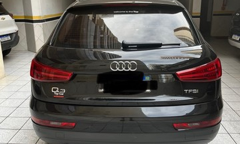 Audi Q3 Preta ...